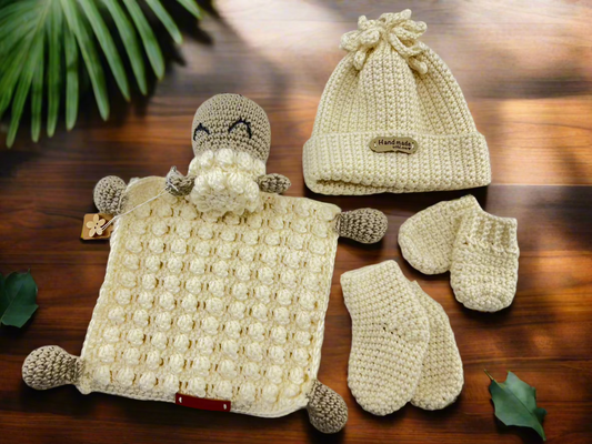 Crocheted Baby Clothing Set – Sheep